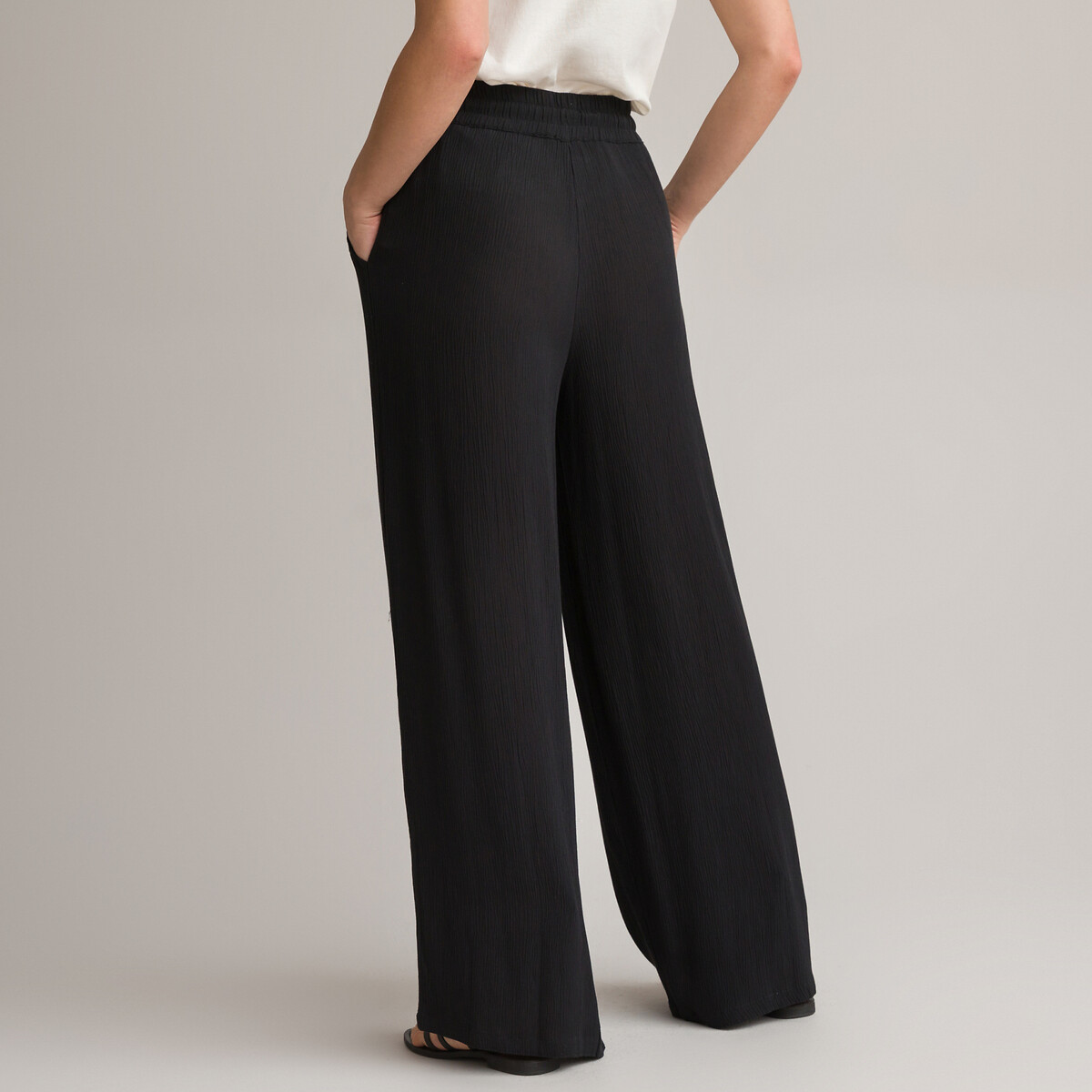 ANNE WEYBURN<br>Calças largas em crepe