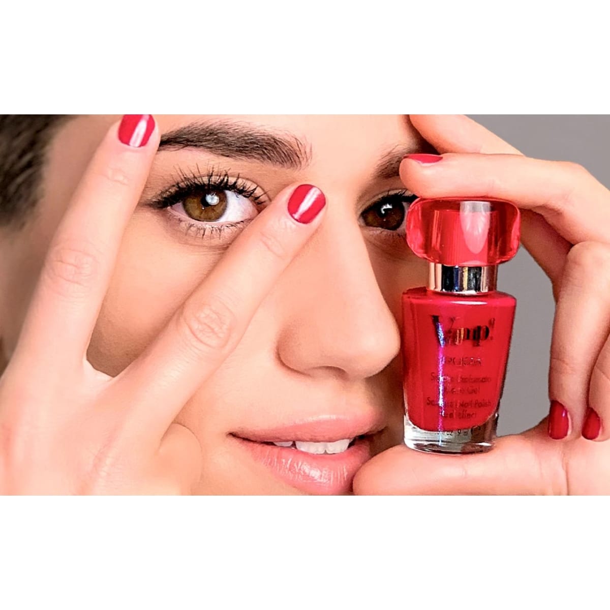Pupa Vamp! Vernis à Ongles Parfumé Effet Gel Vernis parfumé effet gel à la fragrance rose