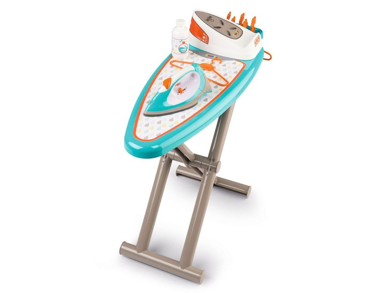 Strijkplank met strijkijzer