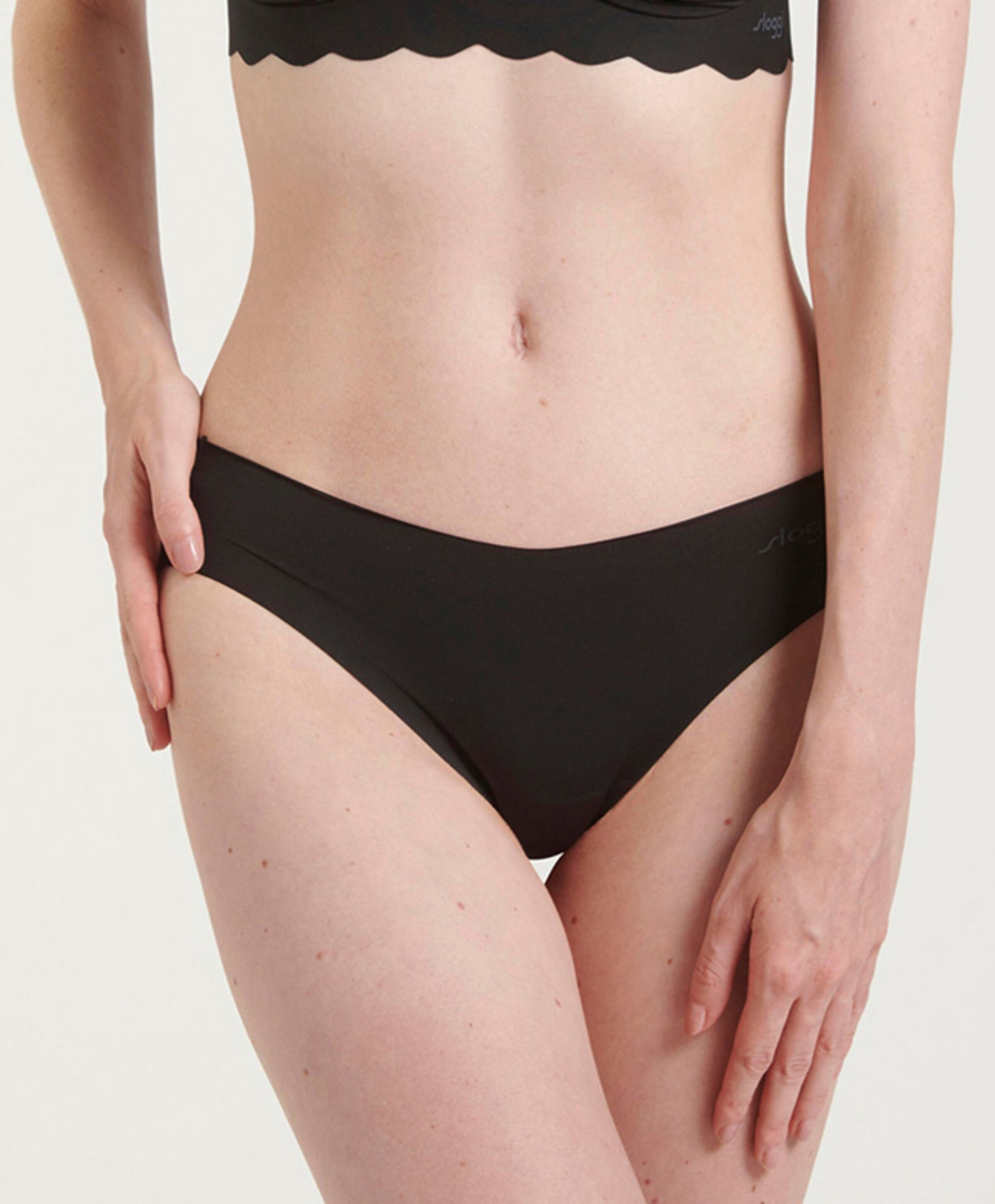 Sloggi Dames string zwart