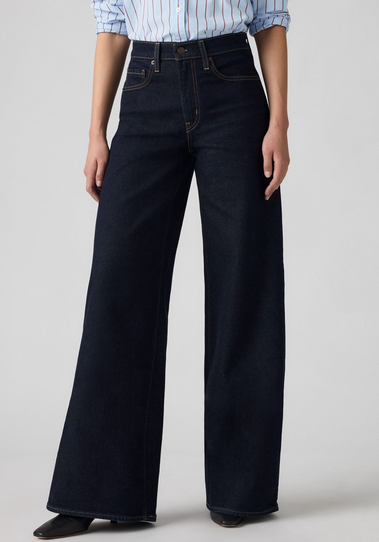 Levi's® Schlagjeans , weite Beinform