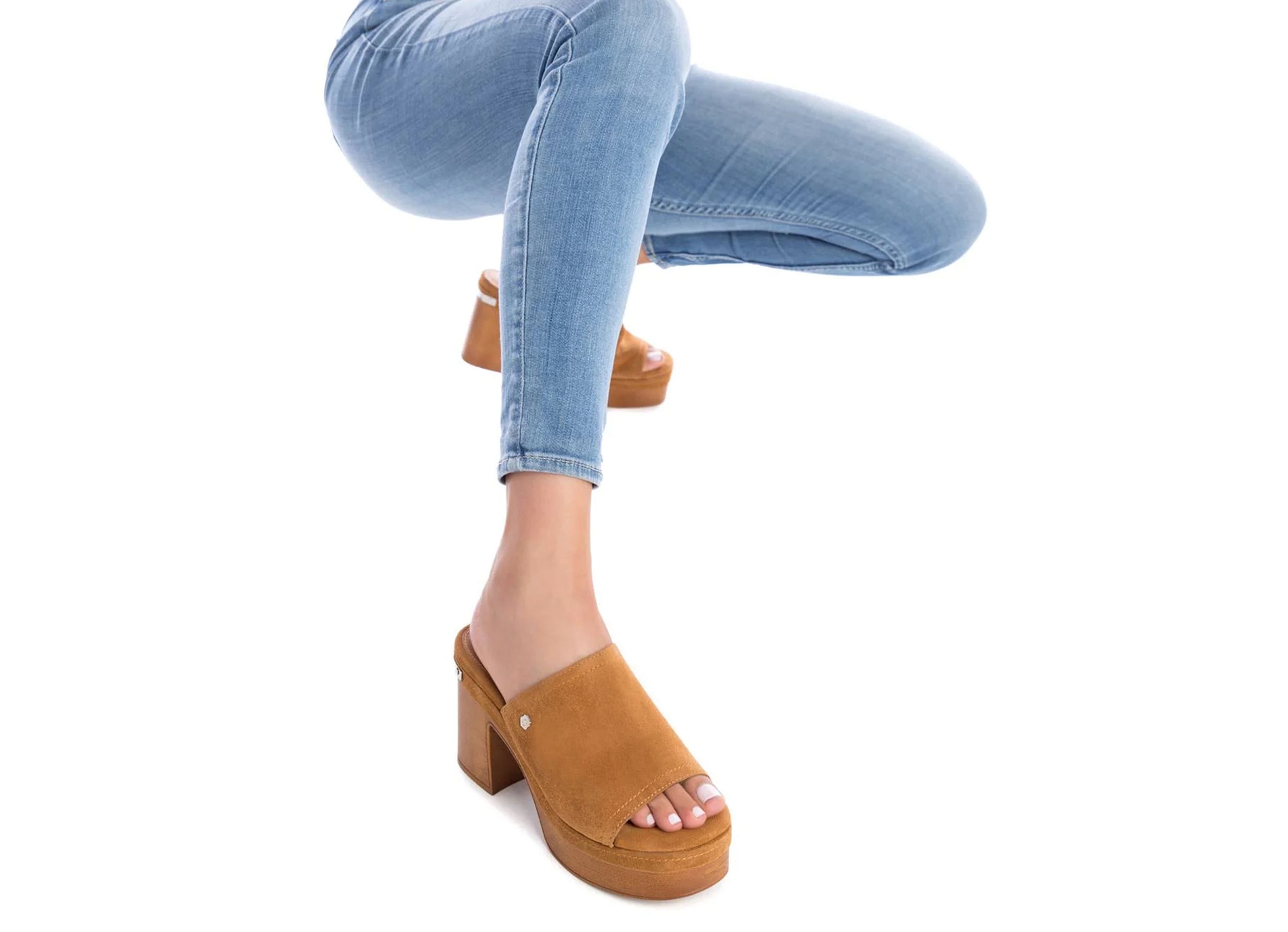 60677 camel