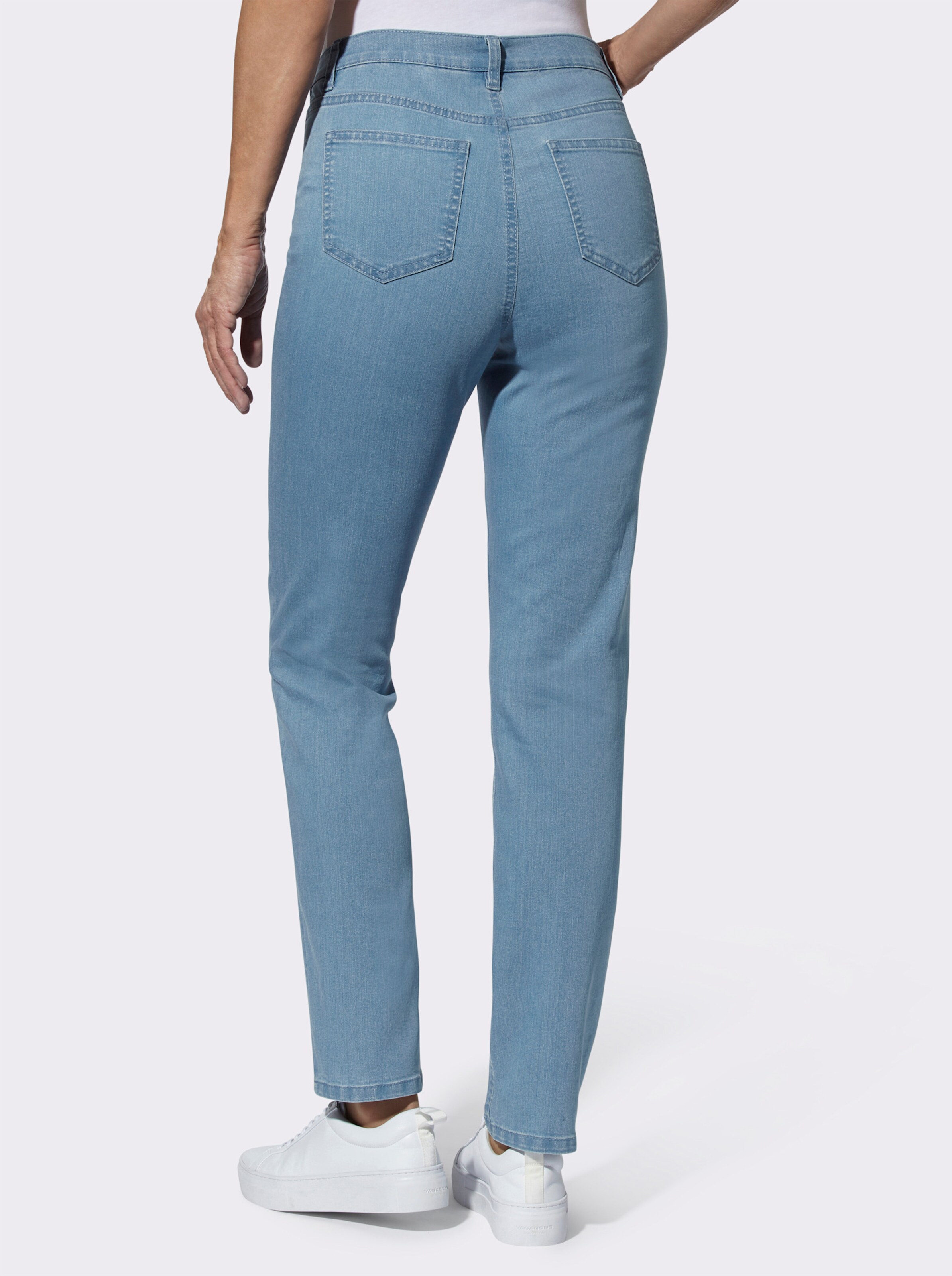 Jeans mit elastischen Einsätzen