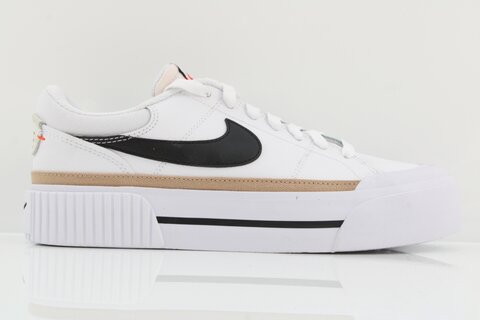 Nike Sneaker