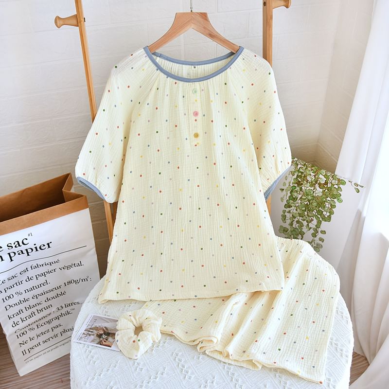 Dogini - Pyjamaset: top met korte mouwen en stippen + korte broek
