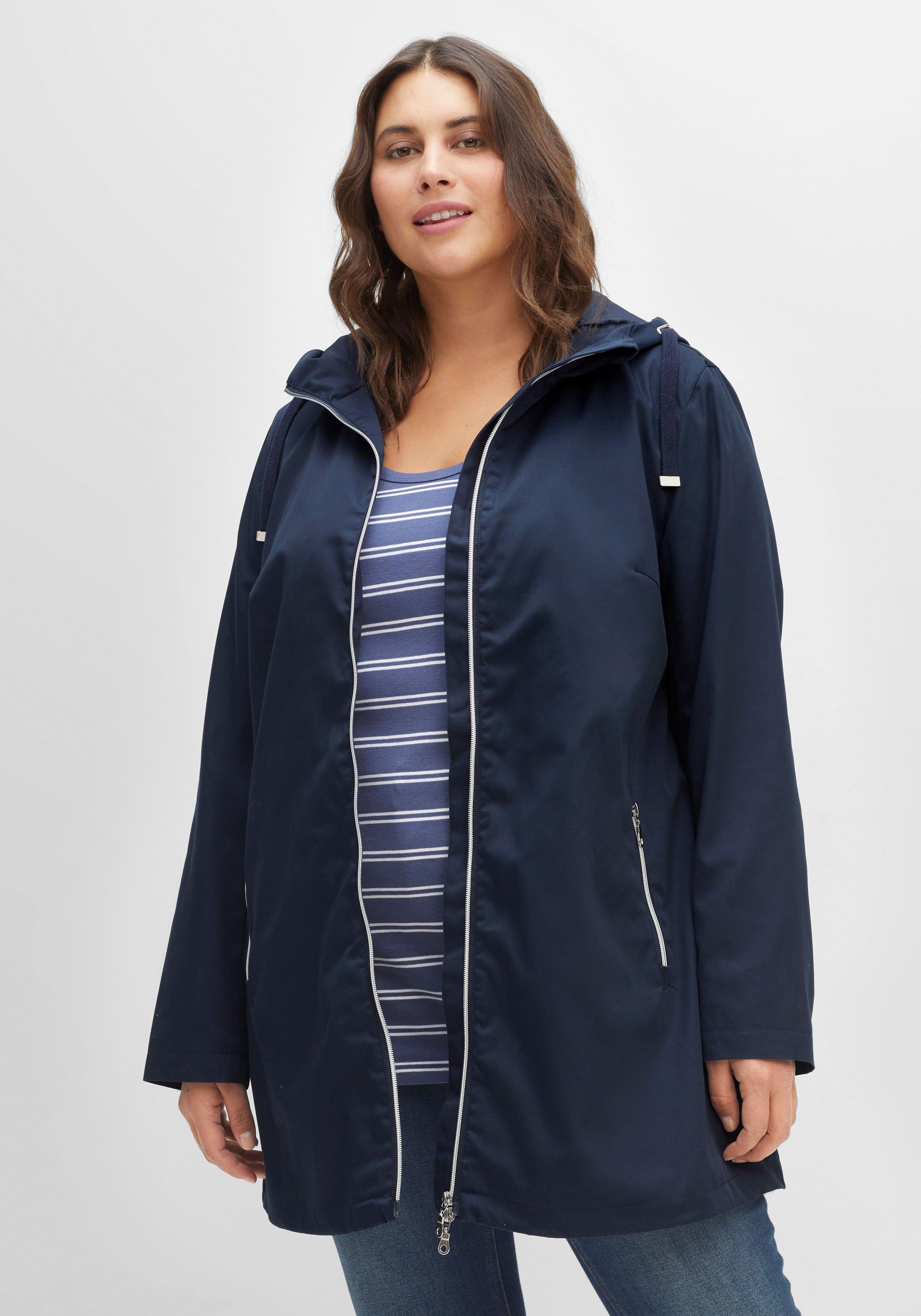 Übergangsjacke in A-Linie, mit Kapuze und Reißverschluss