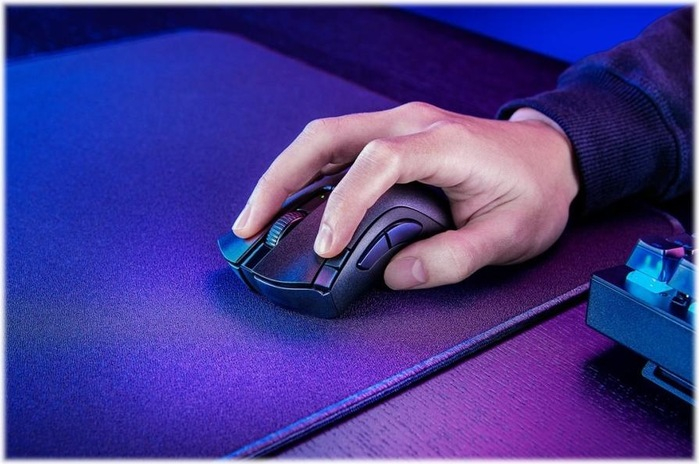DeathAdder V2 X Hyperspeed Gaming Maus 14000 DPI Bluetooth / USB (RZ01-04130100-R3G1) - Schwarz
