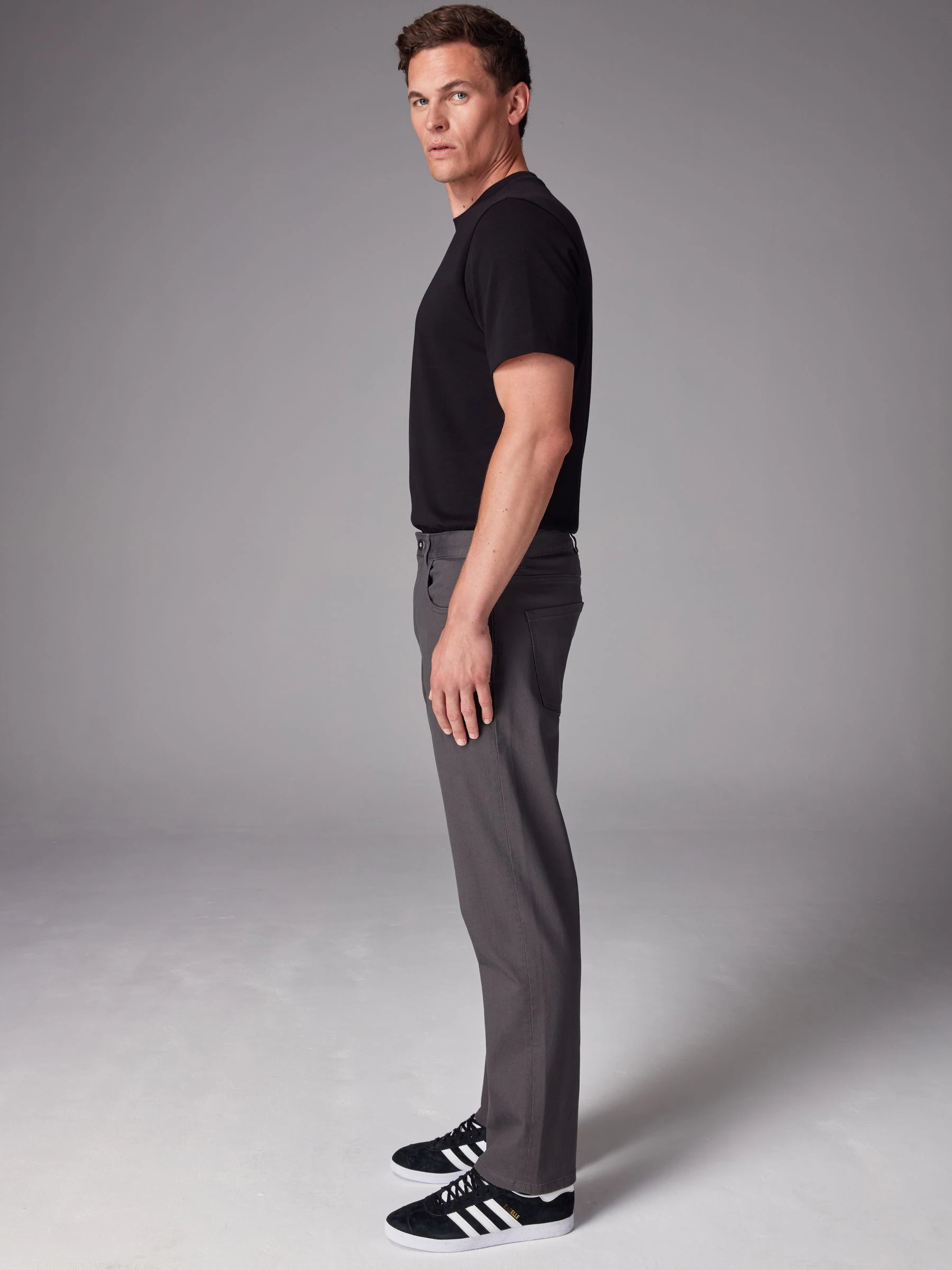 Antraciet - Rechte, klassieke jeans met stretch