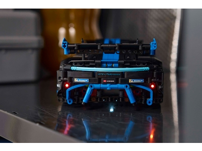 LEGO Porsche GT4 e-Performance racewagen (42176)