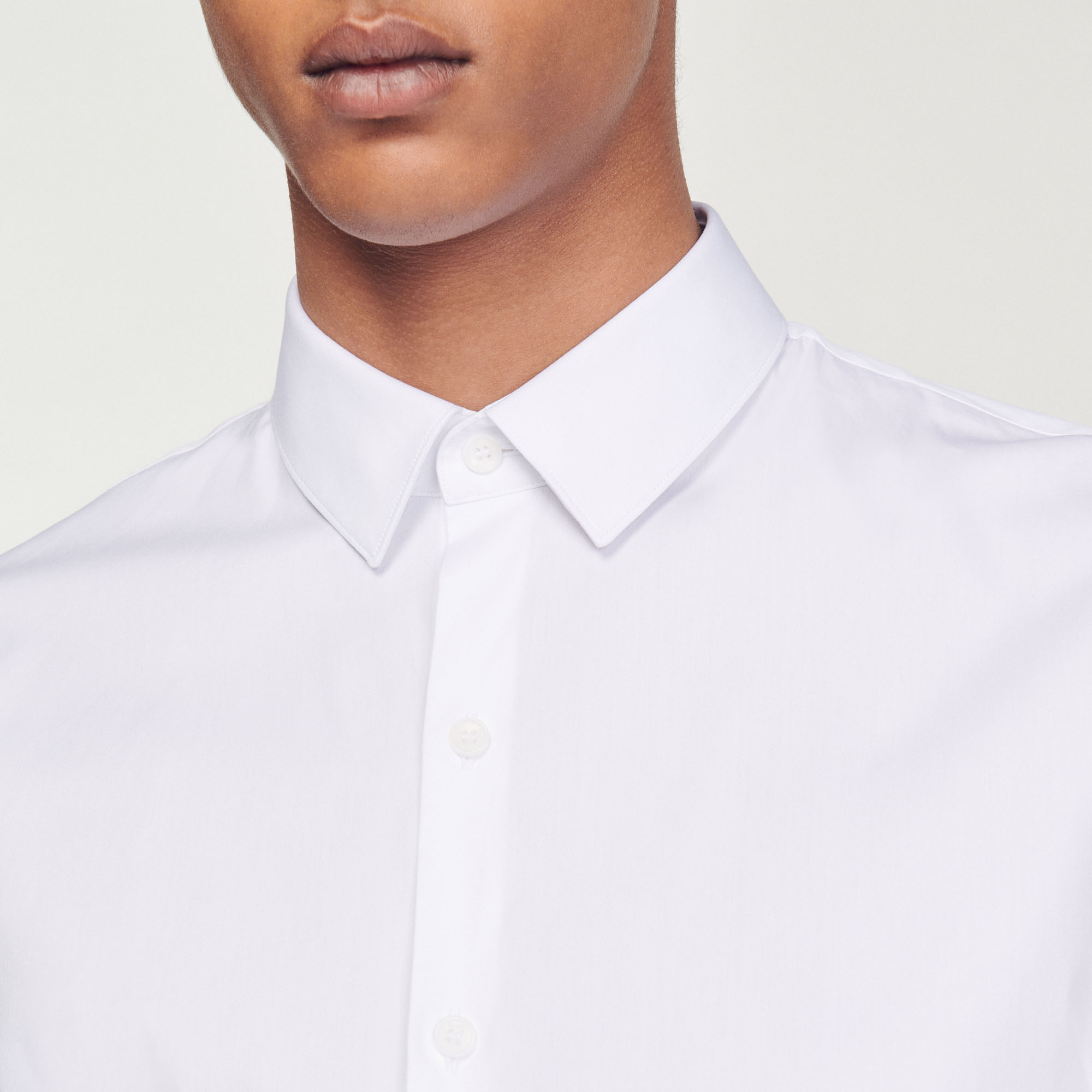 Chemise ajustee en coton stretch