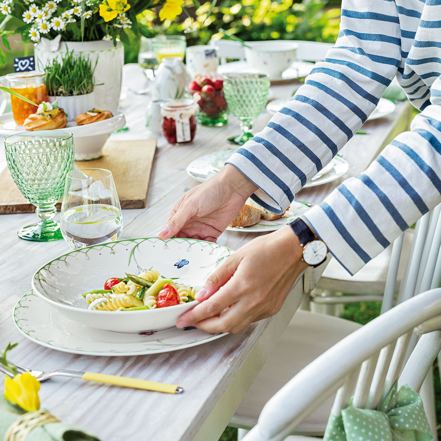 Colourful Spring Bowl Green, 20.3 oz, Premium Porcelain