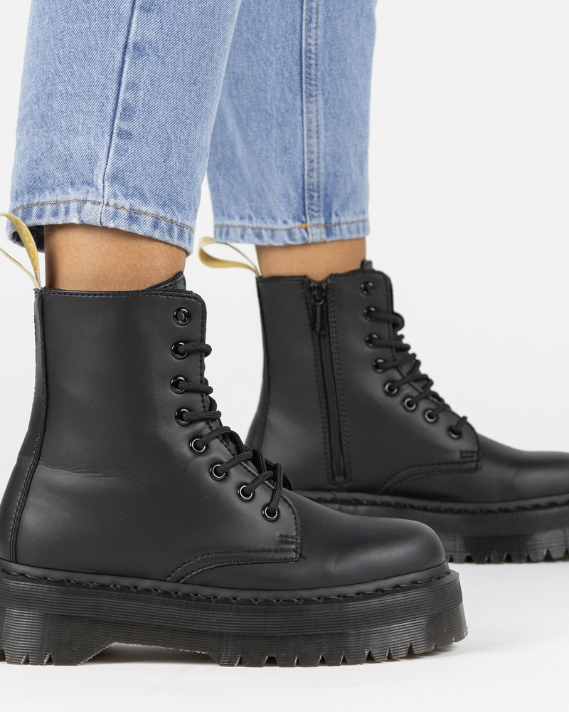 Dr. Martens Vegan Jadon II Mono Veterboots  - zwart