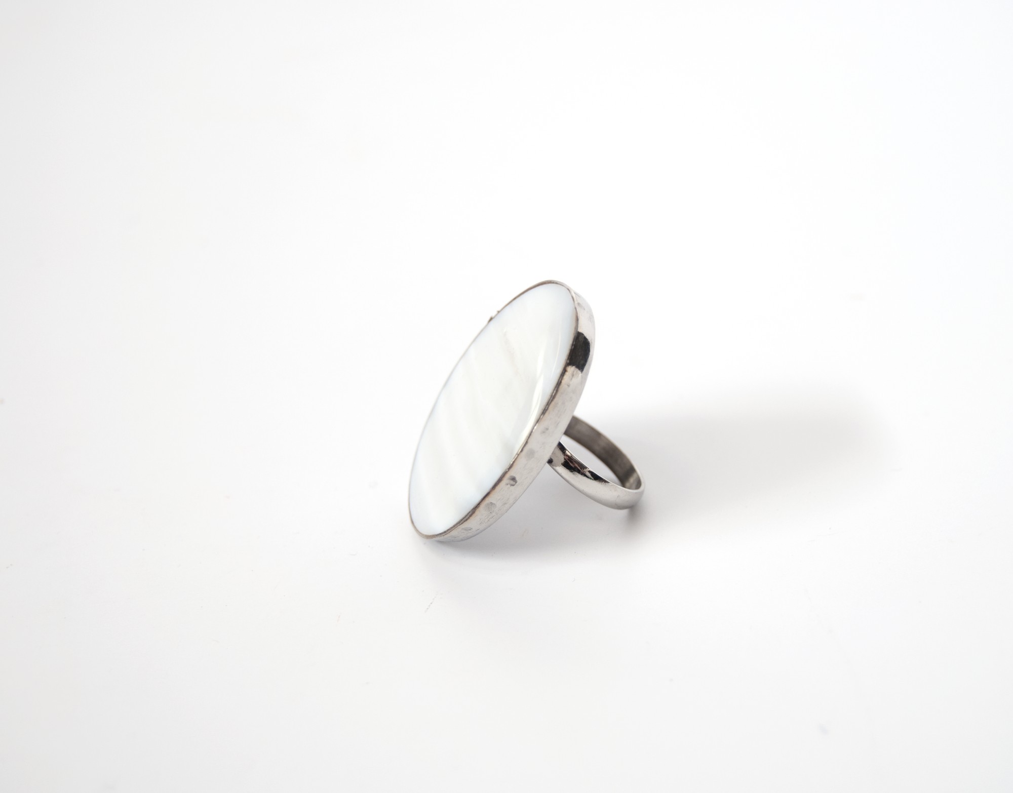 Perlmutt-Ring, weiß, H 3 cm, B 2 cm günstig bestellen