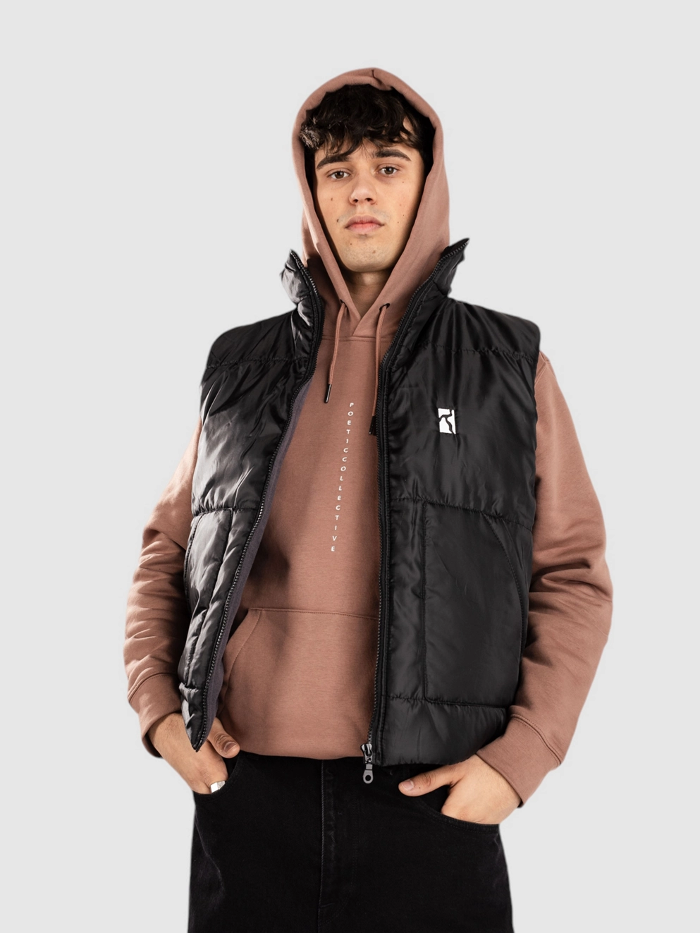 Poetic Collective Puffer Vest black