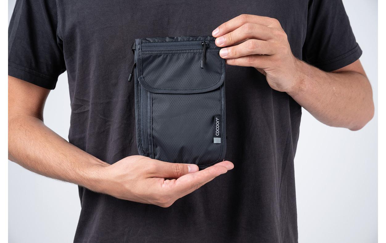 Travel Neck Wallet SchwarzLeichter Brustbeutel
