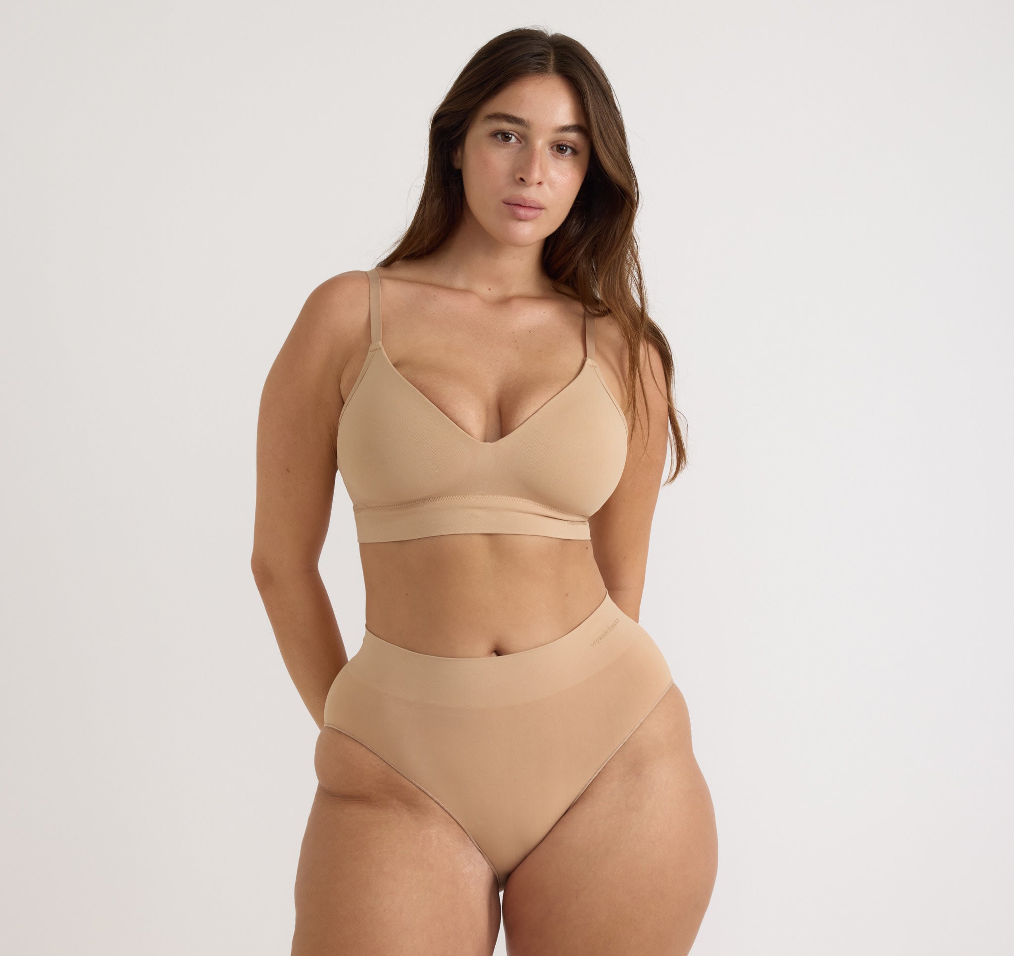 RECYCLED NYLON<br>Smooth High-Leg Briefs