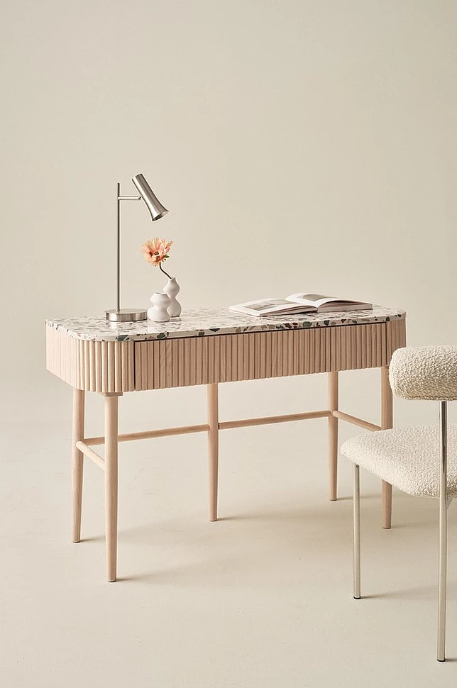 KAIGO skrivebord