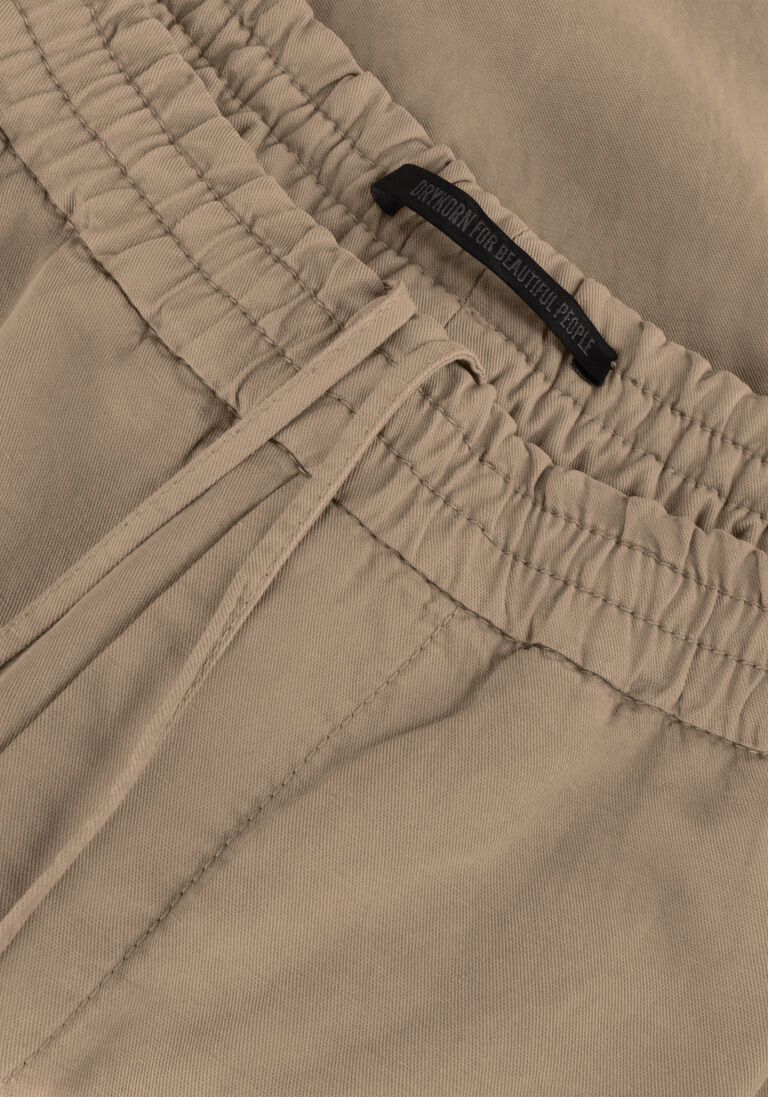 DRYKORN beige drykorn korte broek sayo 270118