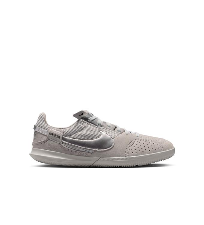 Nike Streetgato HM8757-001 LT-SMOKE-GREY-METALLIC-SILVER