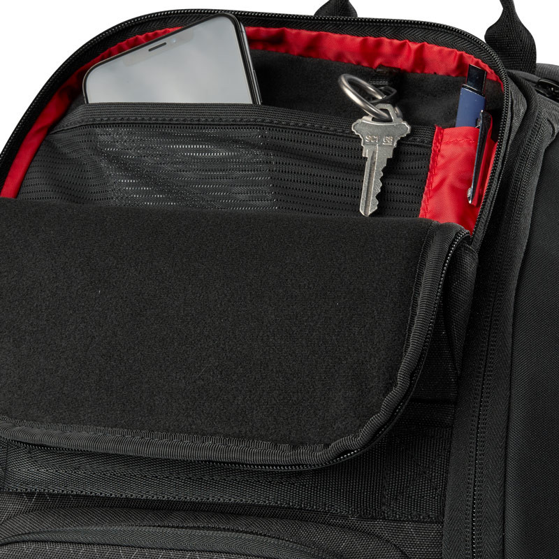 Sac à dos de tennis Wilson backpack Clash V3 noir et rouge