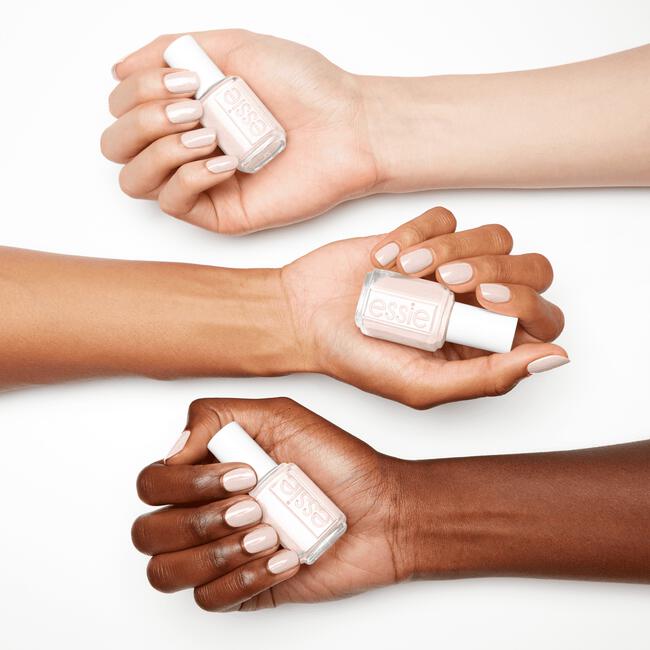 essie Nagellak Roze 819 Boatloads Of Love 13,5 ML