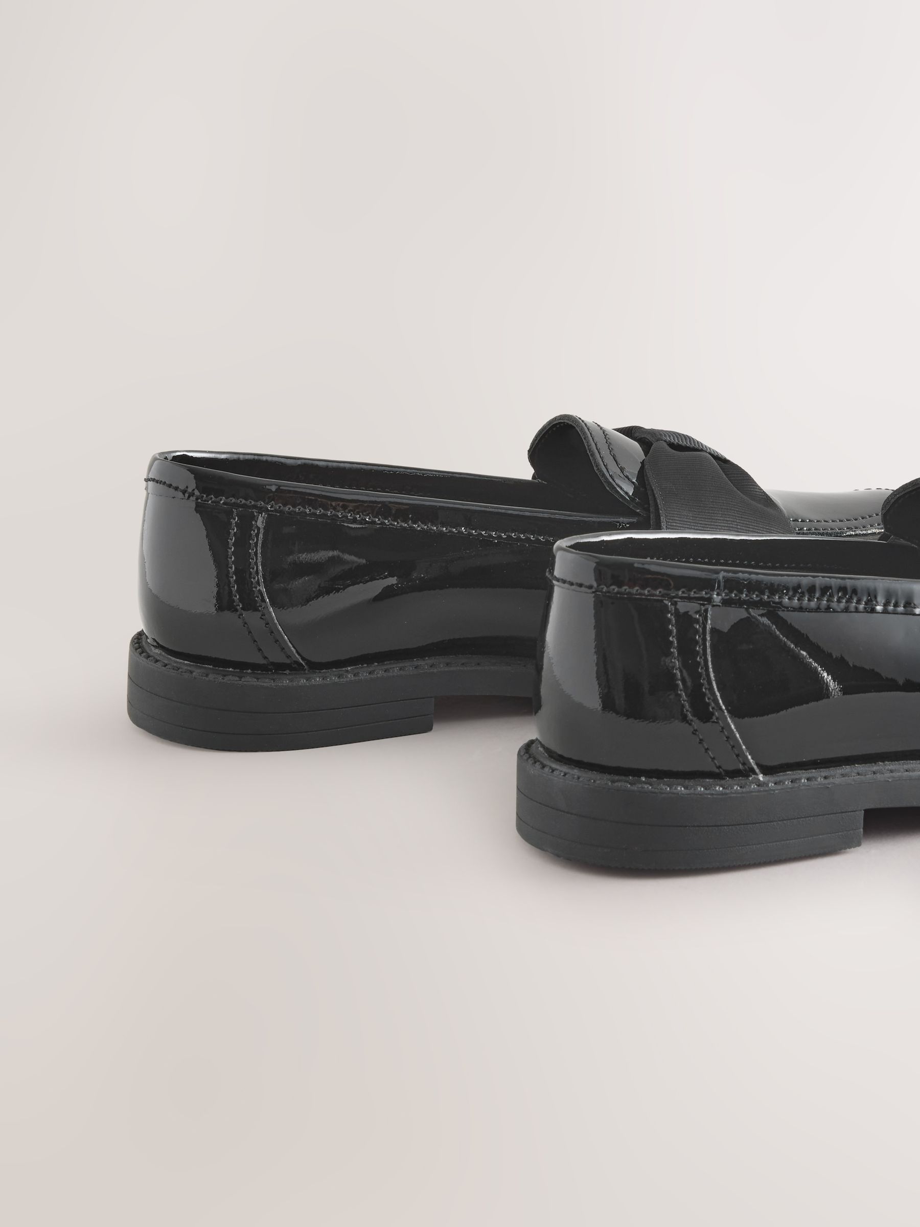 Zwart lak - Leren schoolschoenen met strik