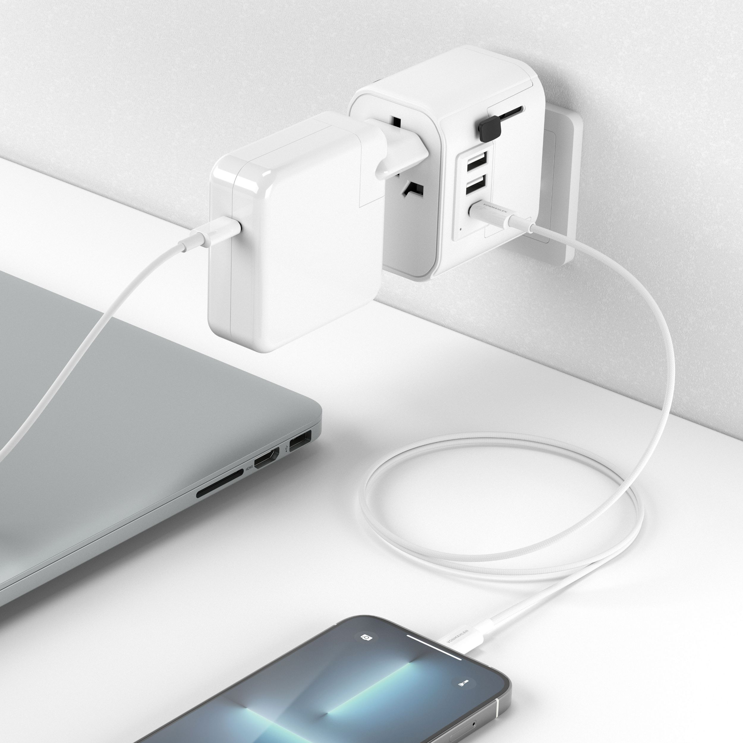 Unity One Weltreiseadapter Netzteil  US / AU / UK / DE / CN / HK / JP   2x USB / 1x USB C (UTO00002) - Weiss