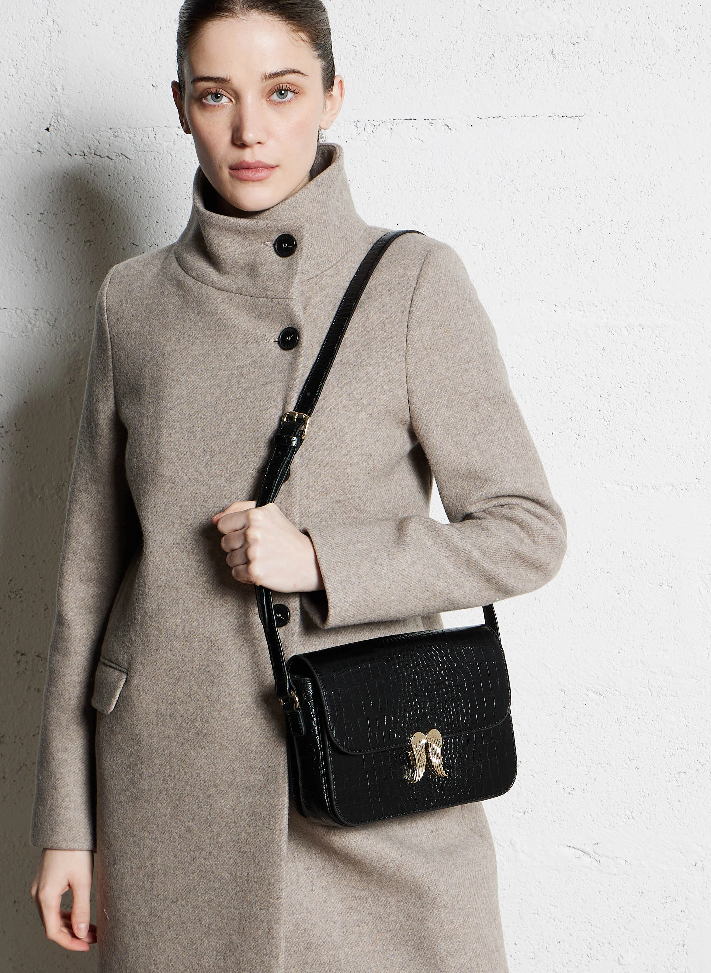 OWINGS - Sac bandoulière en cuir embossé croco | Noir