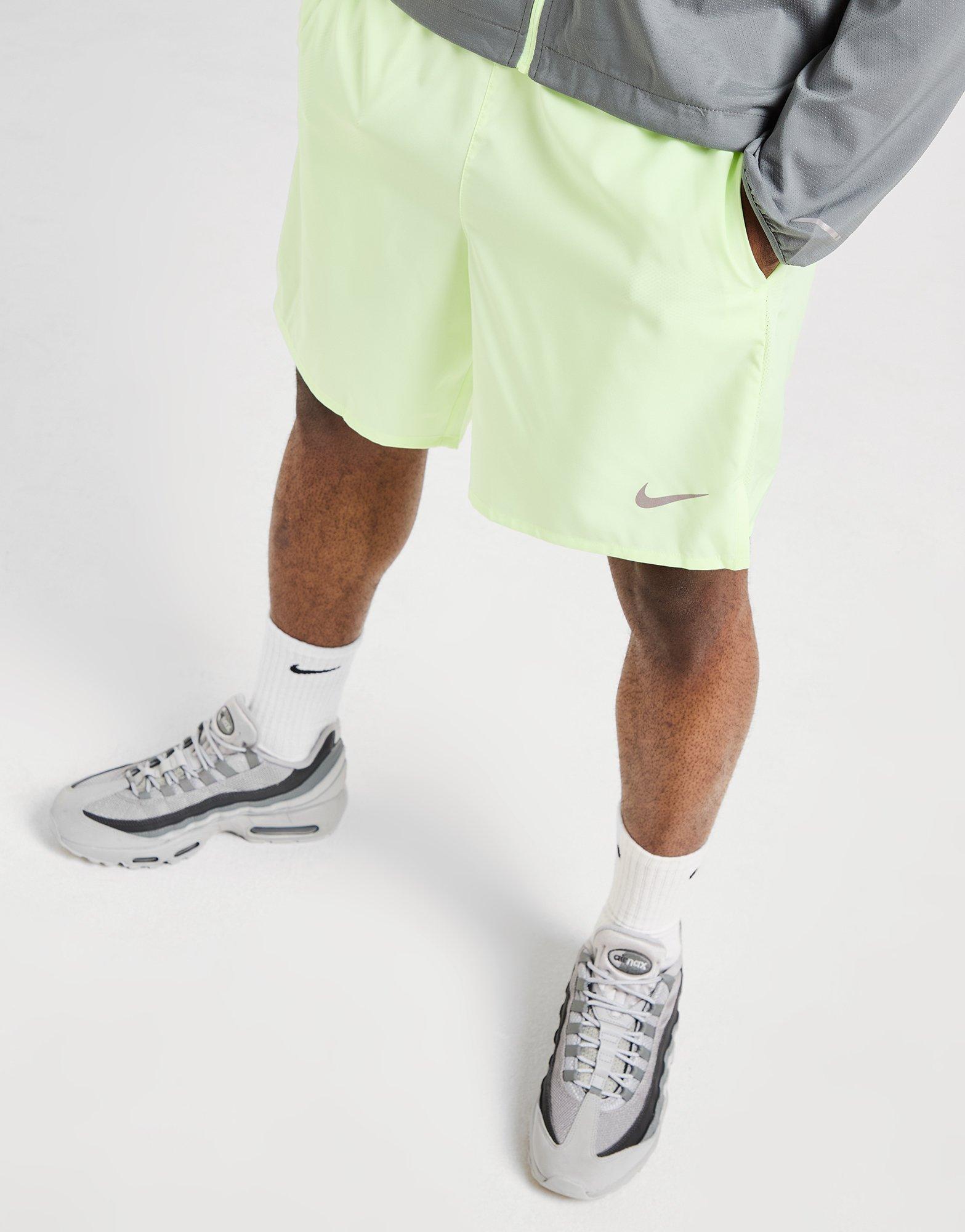 Nike Short Challenger