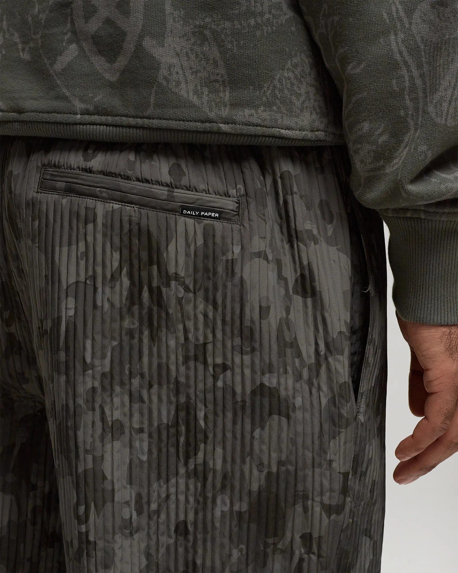 Daily Paper adetola community track pants