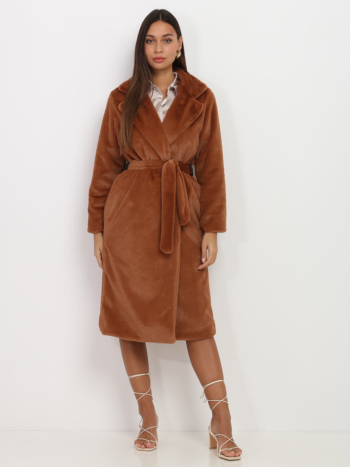 Manteau fausse fourrure ceinturé- Camel