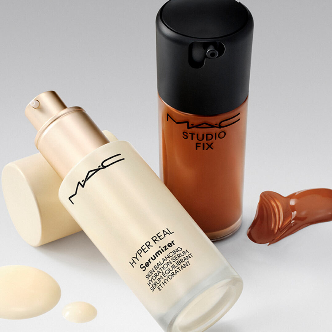 MAC STUDIO FIX FLUID SPF 15 24HR MATTE FOUNDATION + OIL CONTROL