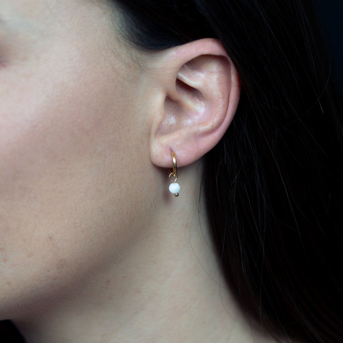Boucles d'oreilles créoles Serena en Pierres de Lune
