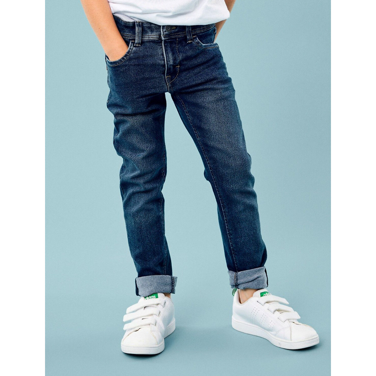 DIGA UM NOME<br>Calça jeans slim