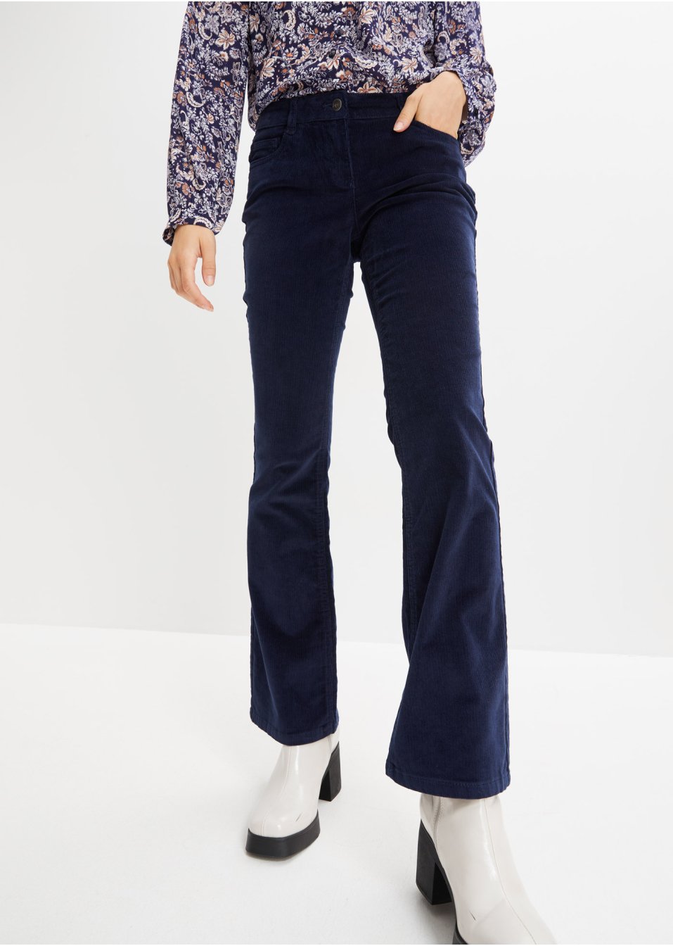 Pantalon stretch en velours côtelé, coupe bootcut