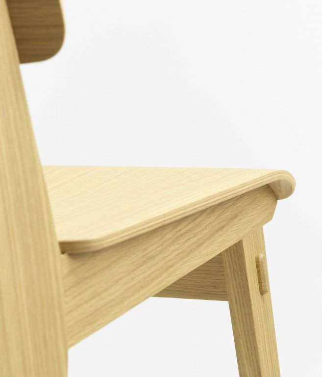 Vitra Chaise Tout Bois stoel naturel eiken