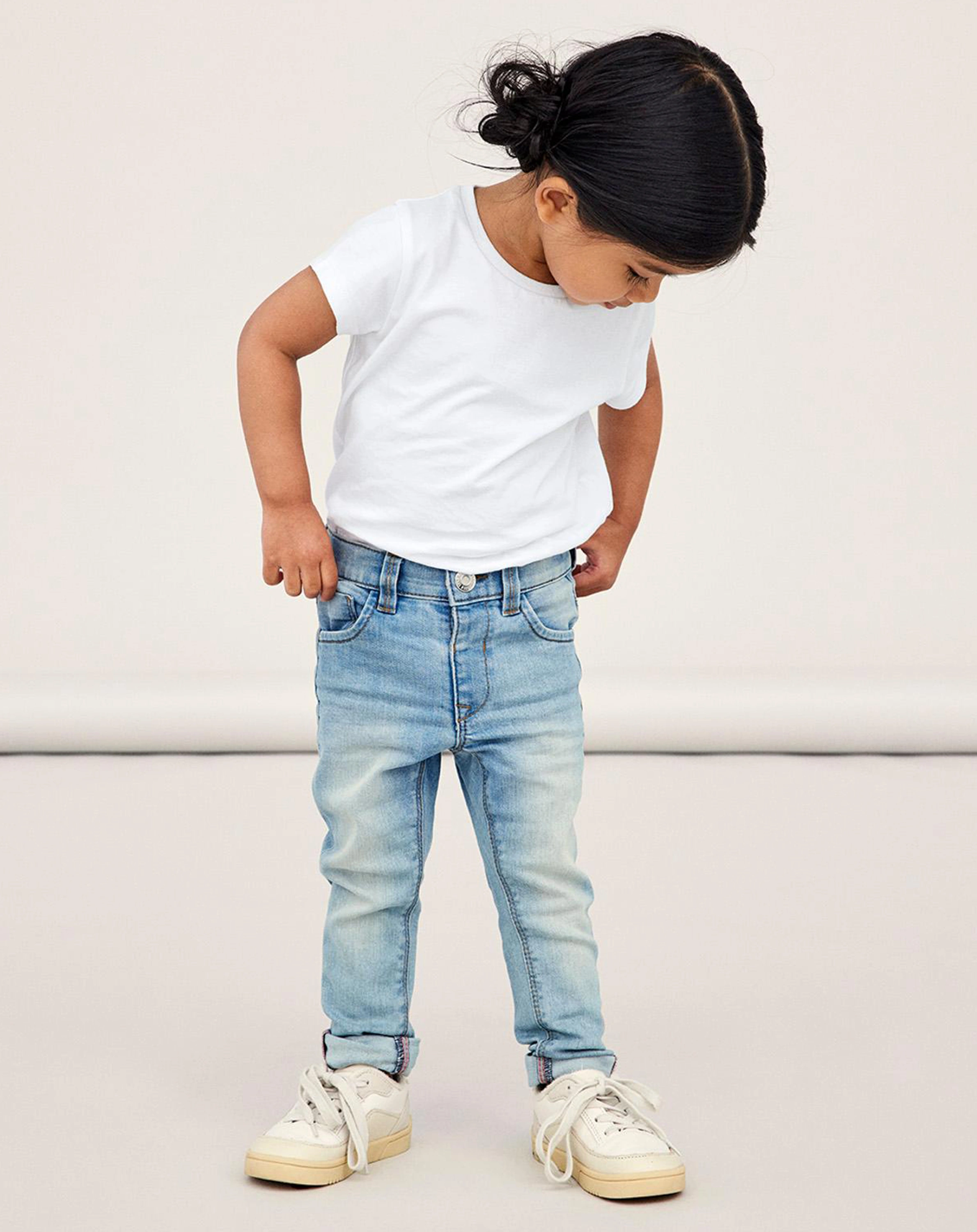 Jeanshose NMFPOLLY DNMTASIS in light blue