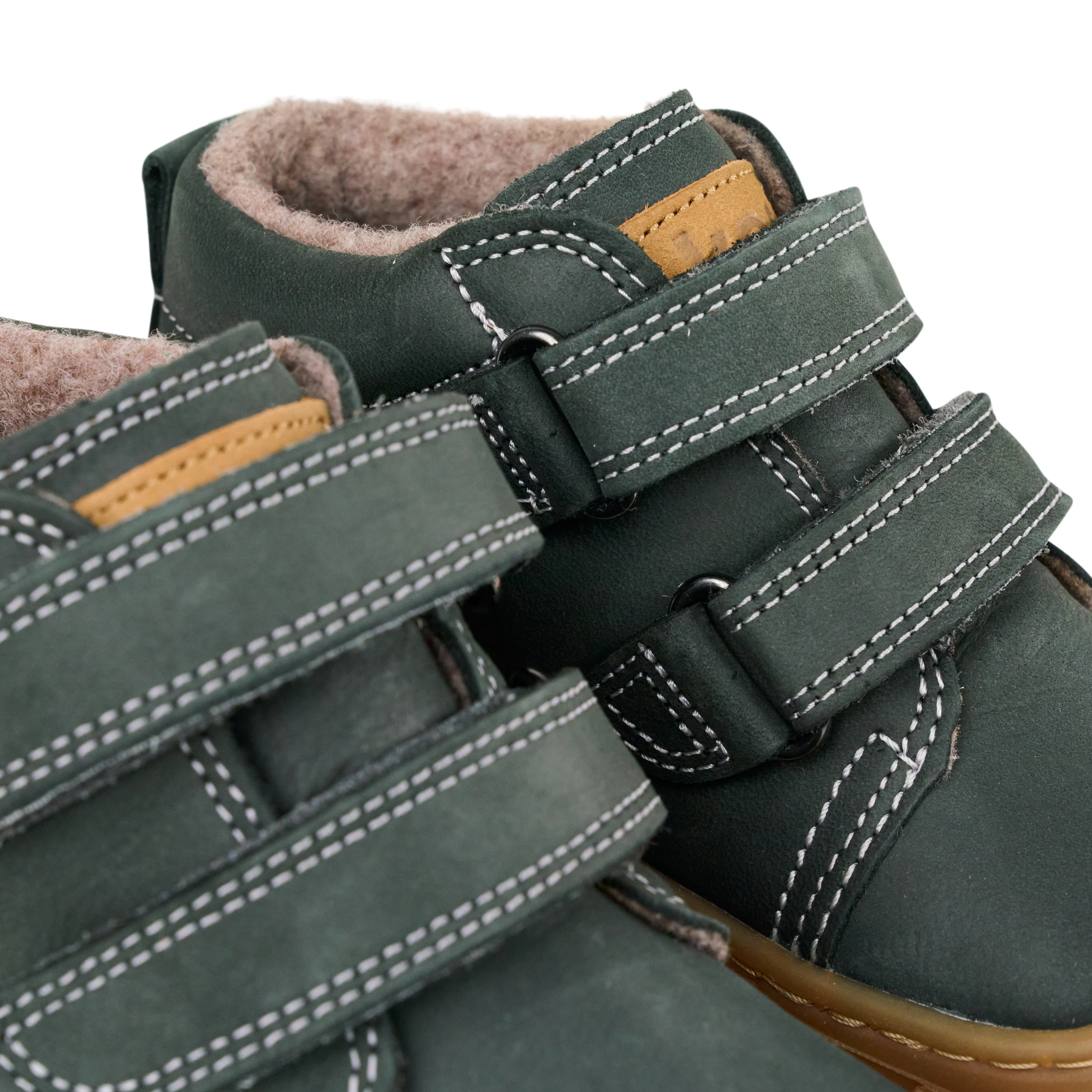 Barefoot KARI Wool