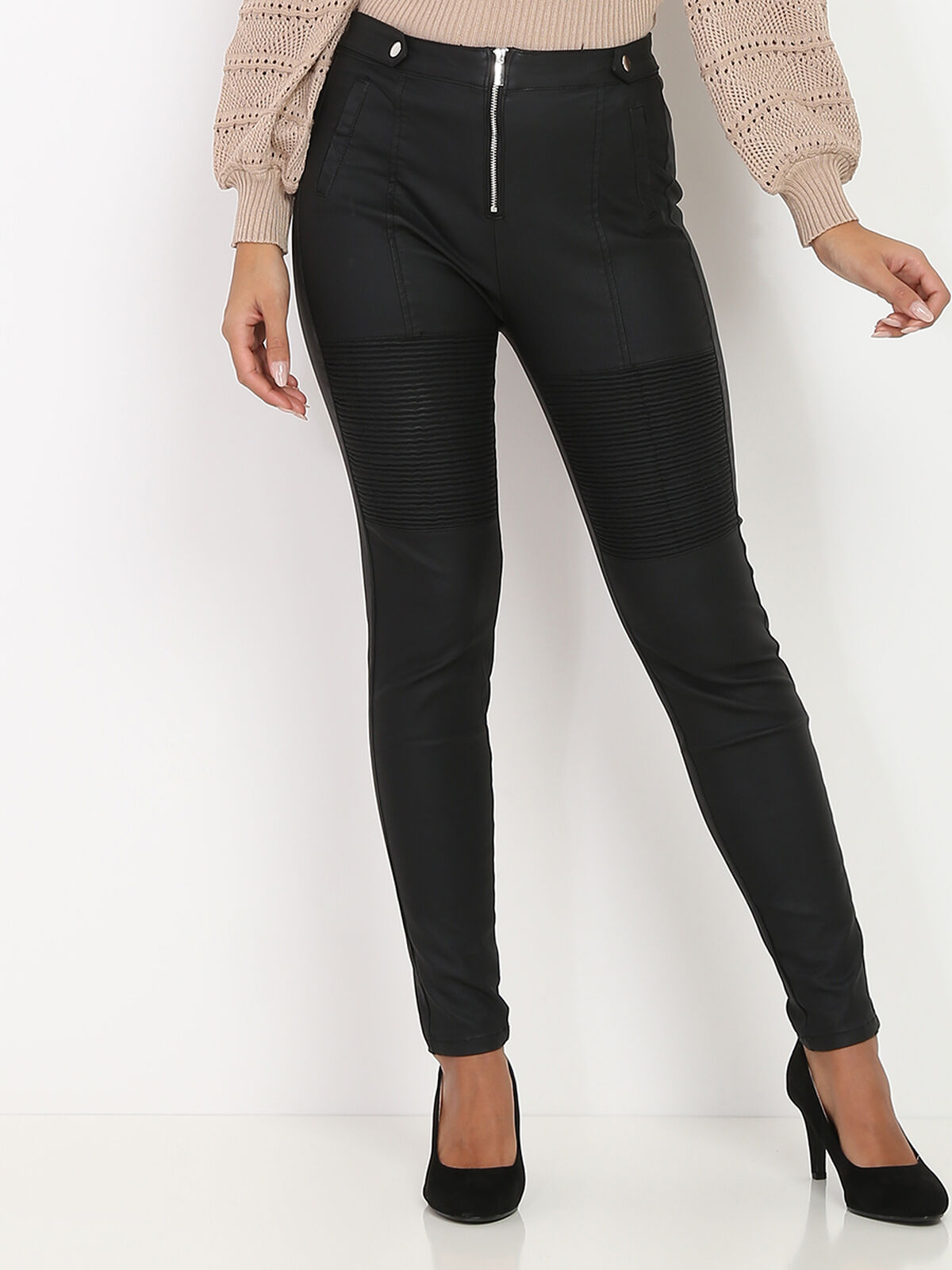 Pantalon skinny enduit et matelassé- Noir
