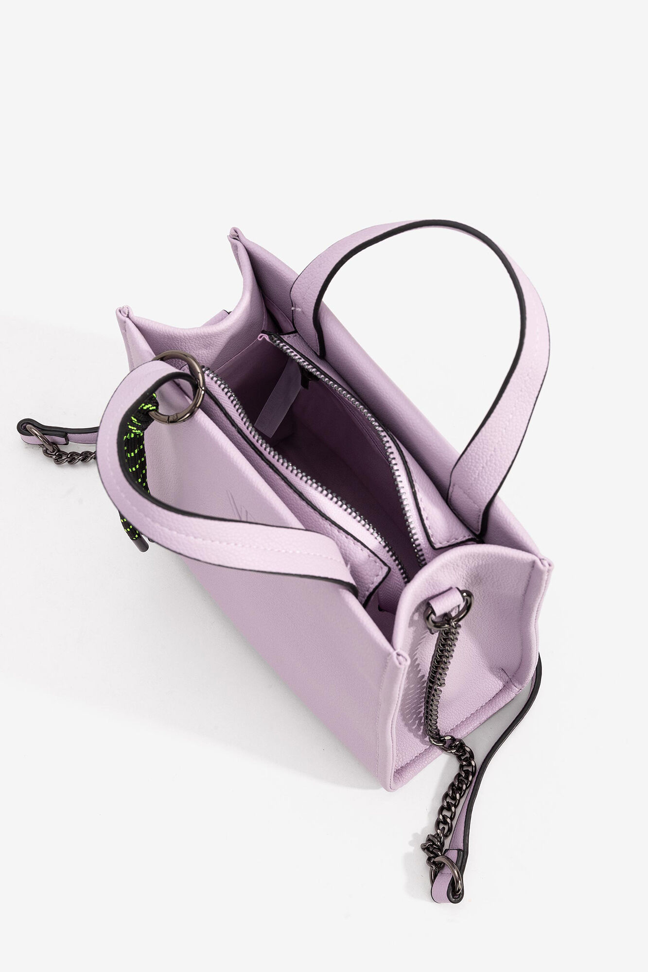 Bolsa urbana rosa contrastante