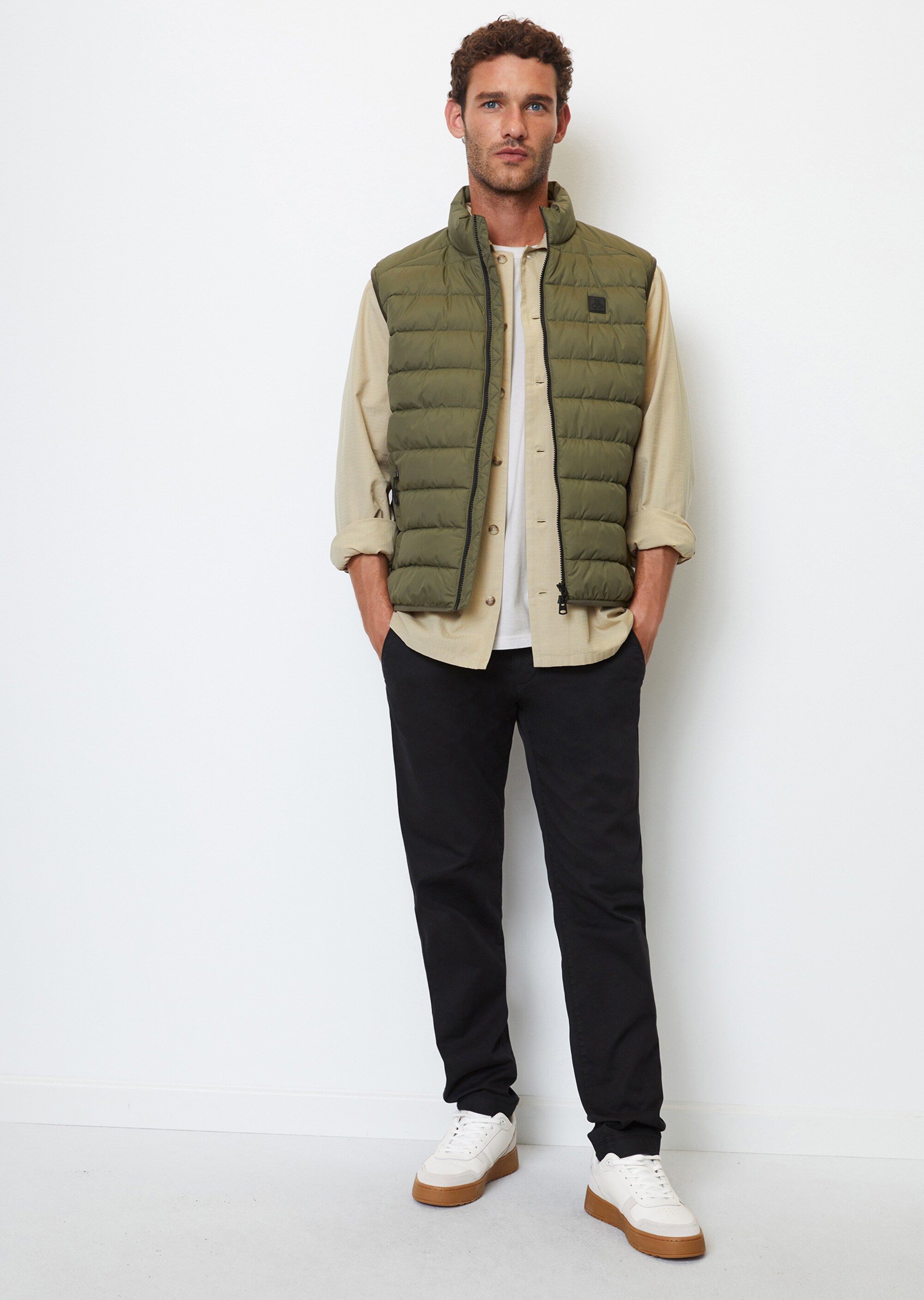 Steppweste regular aus recyceltem Polyester
