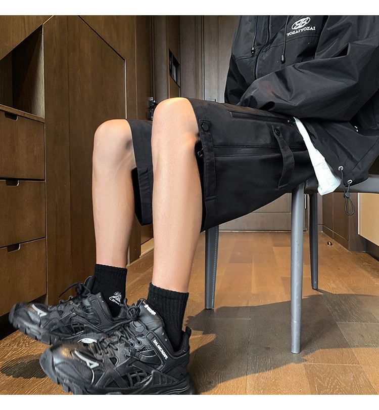 Posive - Effen shorts met trekkoord in de taille en ritssluiting