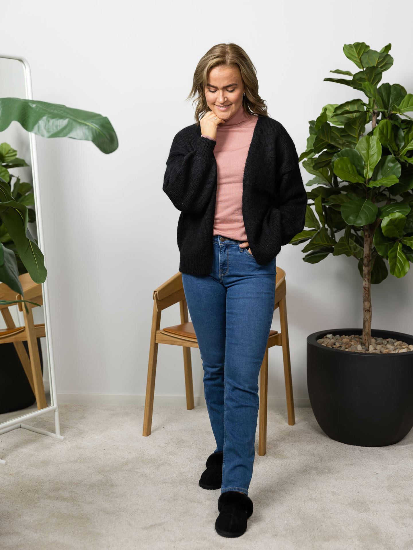 Livi Long Sleeve Knit Cardigan