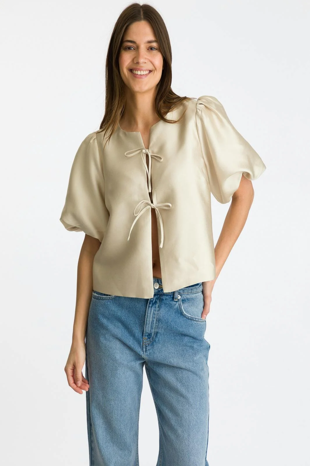 Neo Noir Aska Dull Satin Blouse sand
