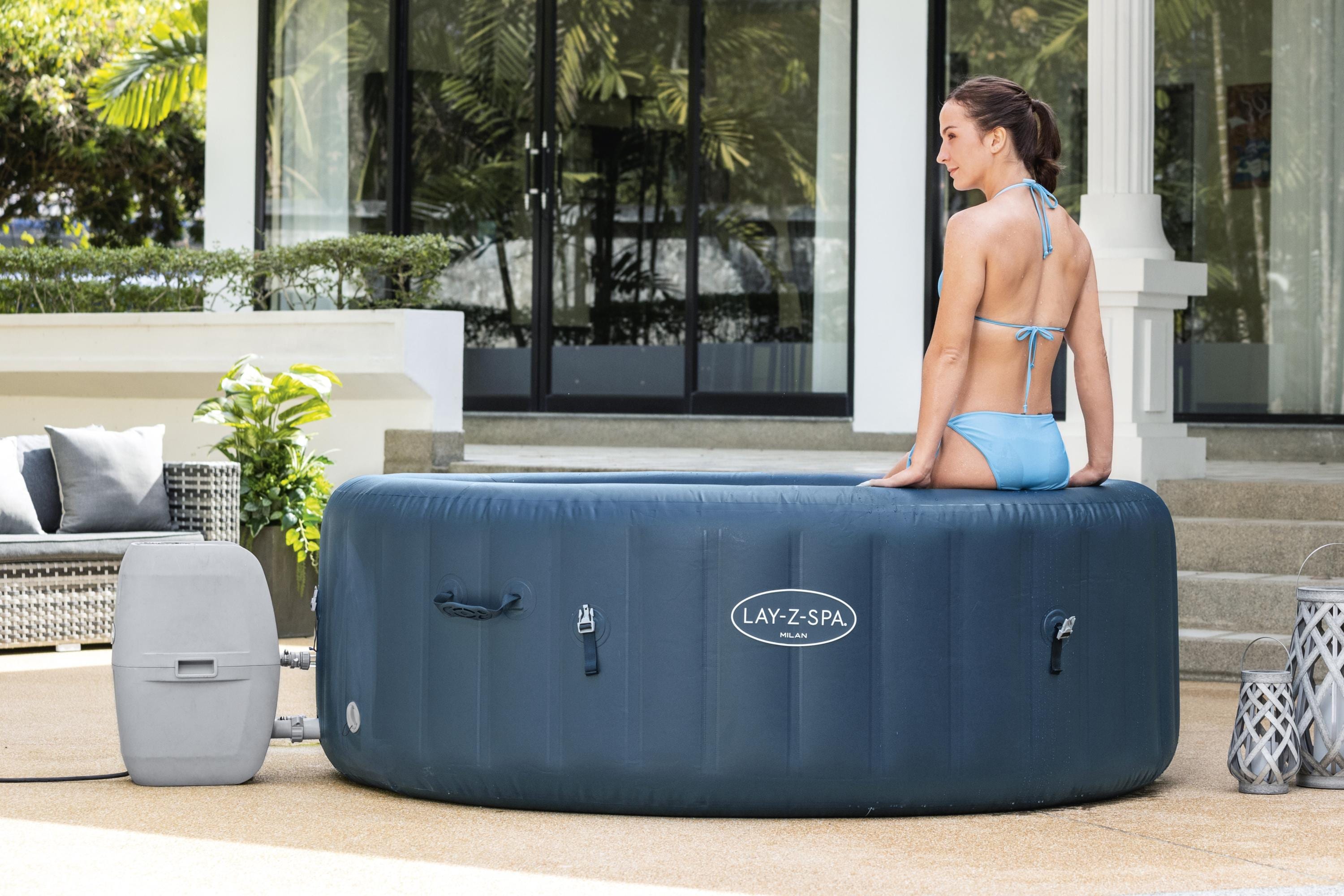 Bestway® LAY-Z-SPA® WLAN-Whirlpool Milan AirJet Plus™ Ø 196 x 71 cm, rund