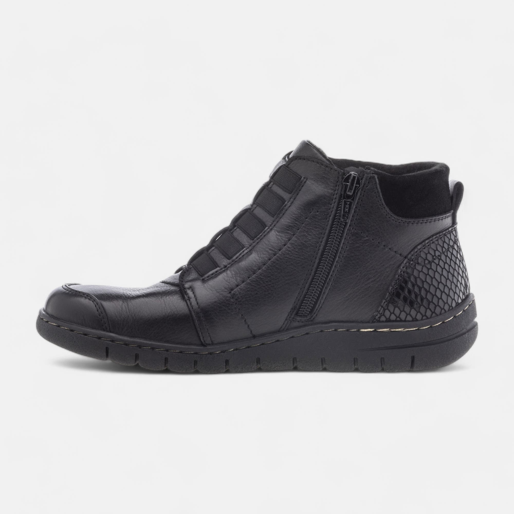 Boots Femme en cuir noir