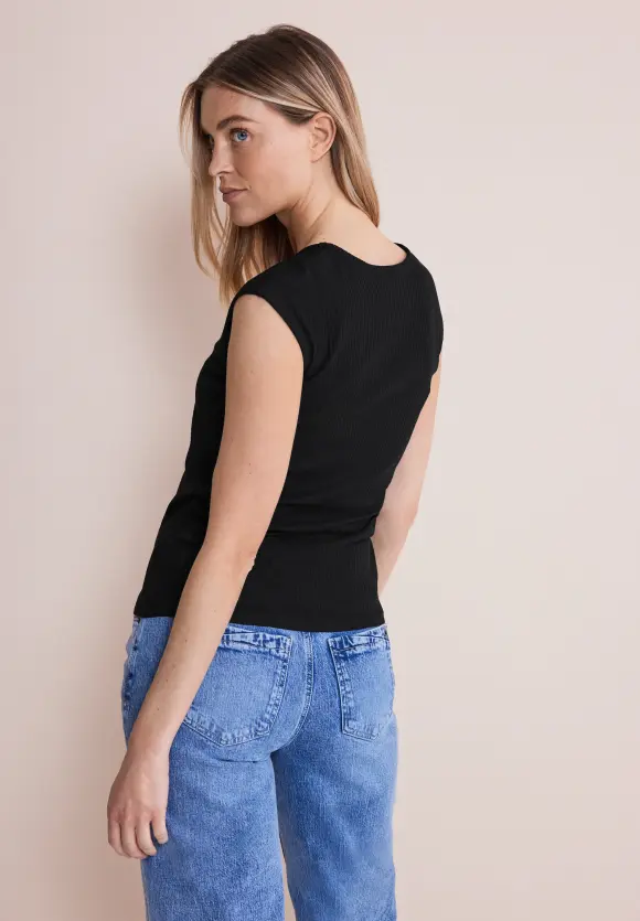 Shirt mit Herz Ausschnitt - Black