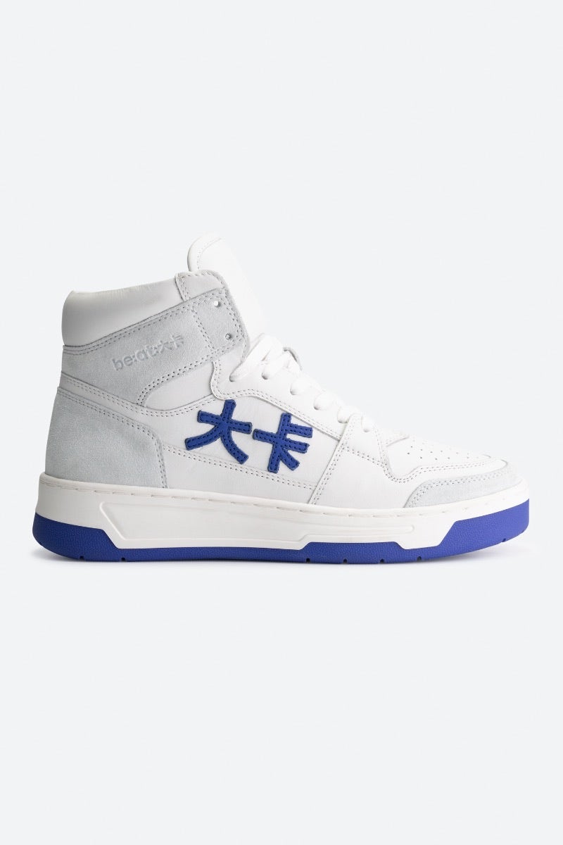 be:at:  Kobe Sneaker