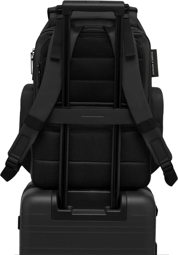 Horizn Studios SoFo Backpack Travel All Black All black