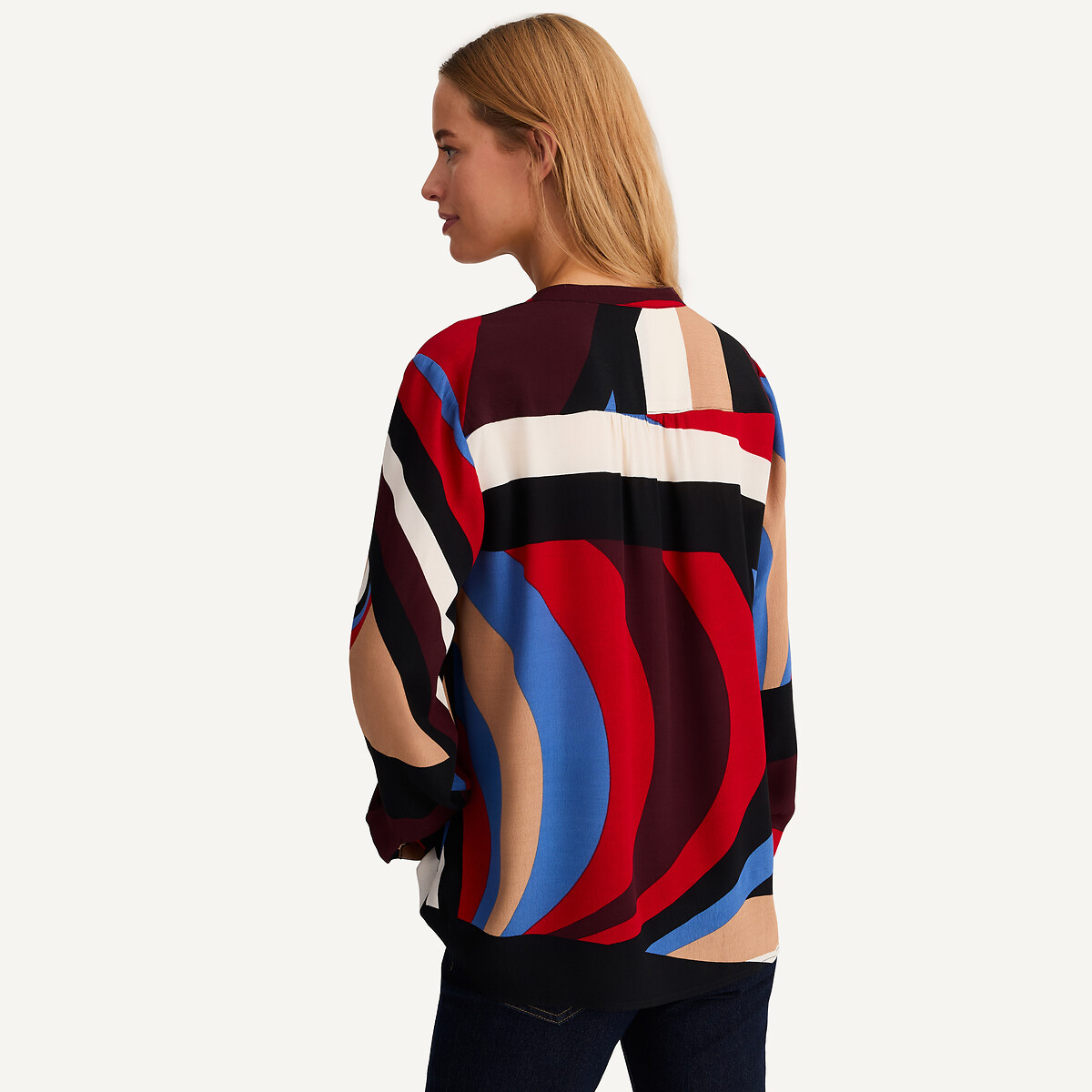 ANNE WEYBURN<br>Blusa com gola túnica, estampa gráfica